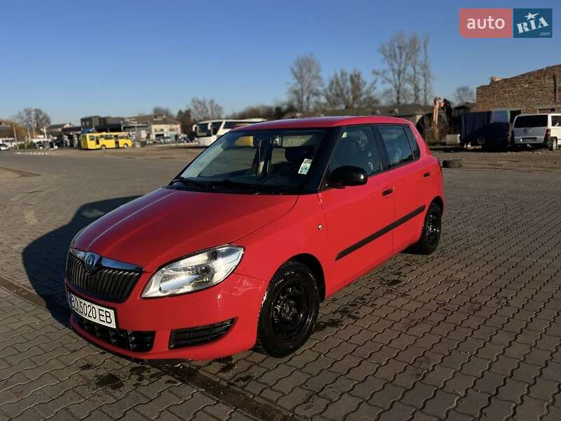 Хэтчбек Skoda Fabia 2012 в Коломые