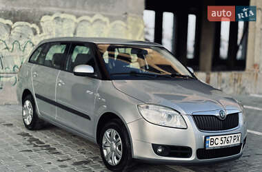 Універсал Skoda Fabia 2008 в Тернополі