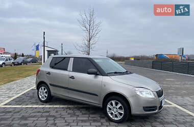 Хетчбек Skoda Fabia 2008 в Мукачевому