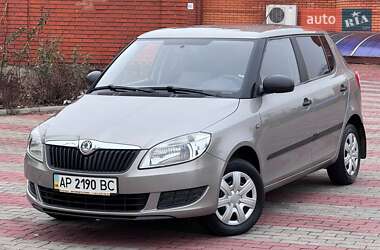 Хетчбек Skoda Fabia 2010 в Запоріжжі