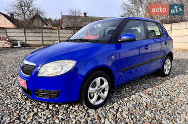 Хетчбек Skoda Fabia 2007 в Луцьку