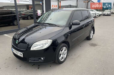 Хетчбек Skoda Fabia 2007 в Житомирі