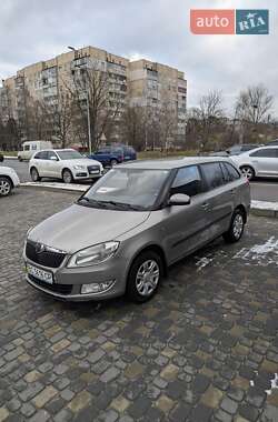 Універсал Skoda Fabia 2012 в Львові