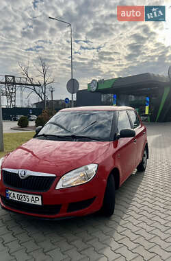 Хетчбек Skoda Fabia 2014 в Києві