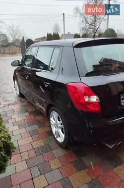 Хэтчбек Skoda Fabia 2009 в Луцке