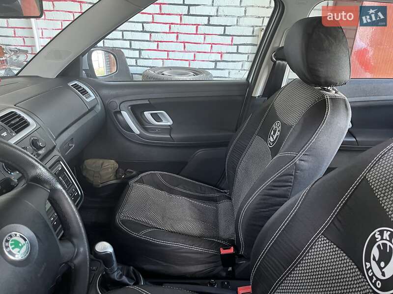 Хэтчбек Skoda Fabia 2008 в Золочеве