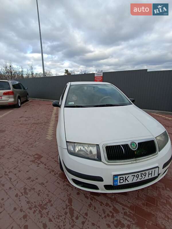 Універсал Skoda Fabia 2004 в Сарнах