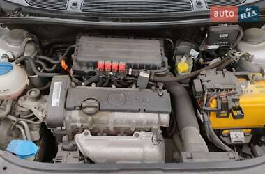 Хэтчбек Skoda Fabia 2013 в 