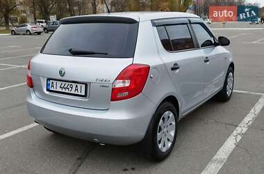 Хэтчбек Skoda Fabia 2013 в 