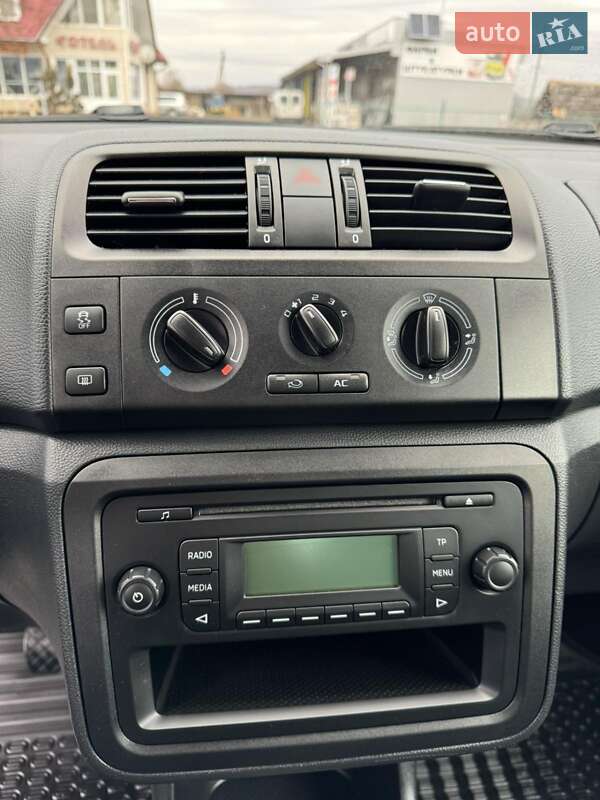 Хетчбек Skoda Fabia 2013 в Южноукраїнську