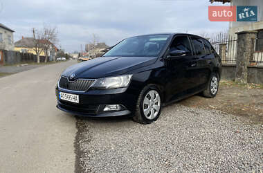 Універсал Skoda Fabia 2015 в Ужгороді