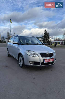 Універсал Skoda Fabia 2009 в Липовій Долині