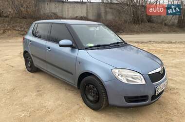 Хетчбек Skoda Fabia 2007 в Чернігові