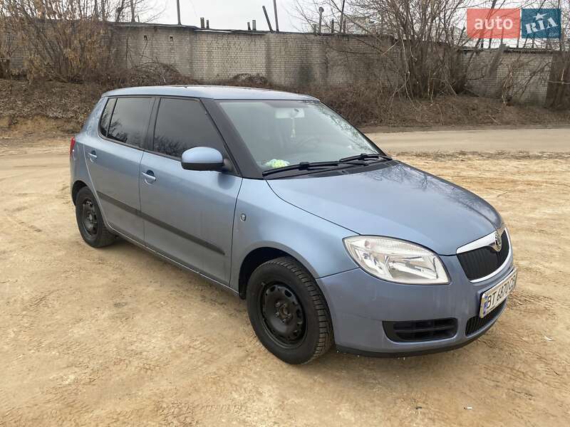 Хетчбек Skoda Fabia 2007 в Чернігові