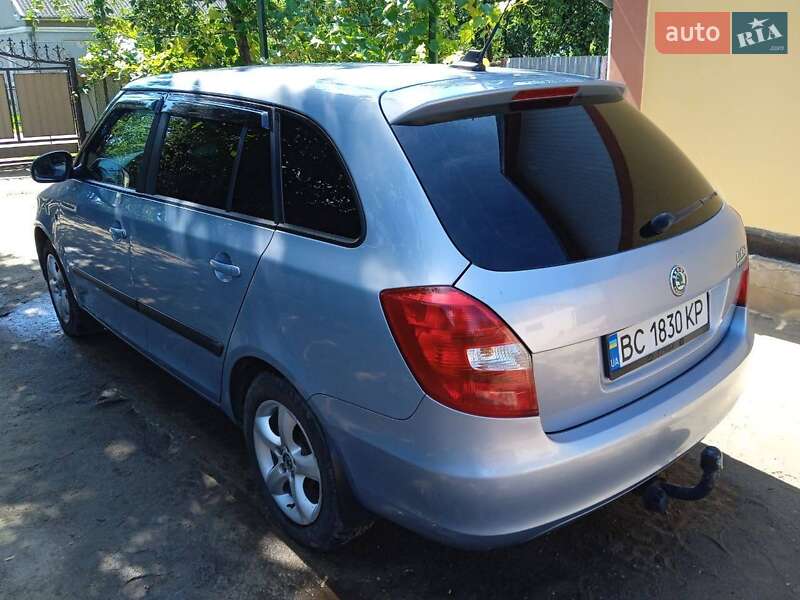 Универсал Skoda Fabia 2010 в Мостиске