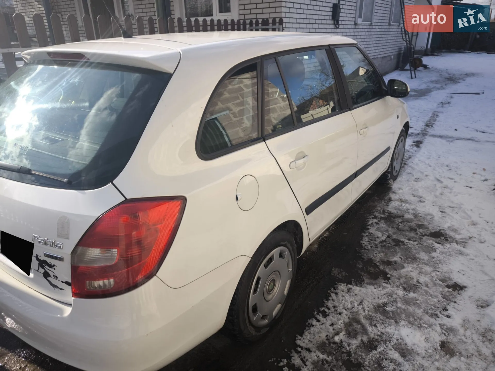 2011 Skoda Fabia - мініатюра 6