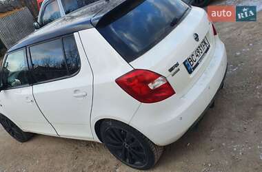 Хетчбек Skoda Fabia 2010 в Львові