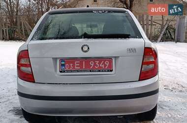 Хэтчбек Skoda Fabia 2004 в Теплике