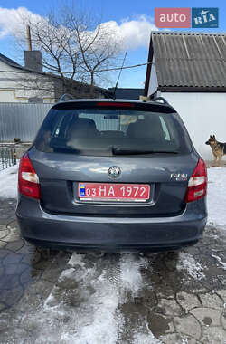 Универсал Skoda Fabia 2008 в Луцке