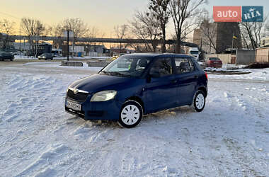 Хетчбек Skoda Fabia 2009 в Києві