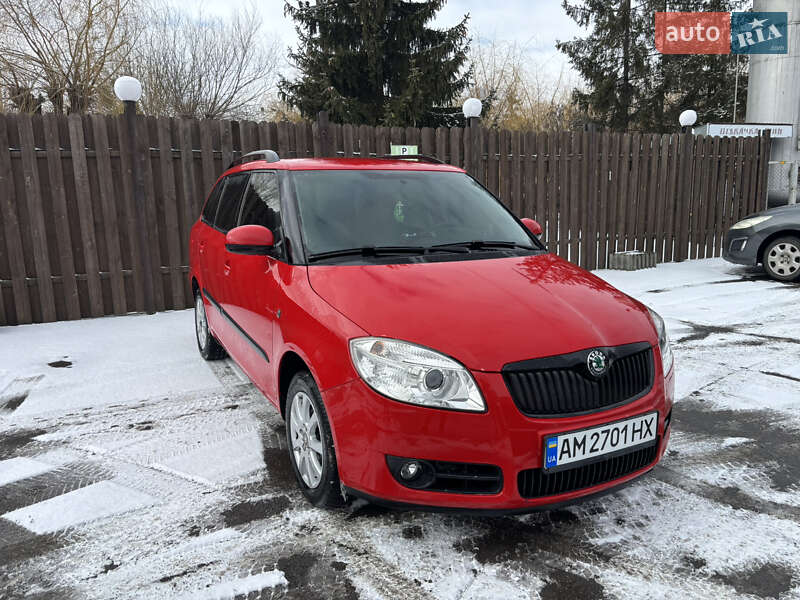 Универсал Skoda Fabia 2009 в Виннице