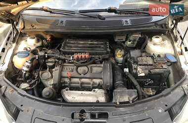 Хэтчбек Skoda Fabia 2008 в 