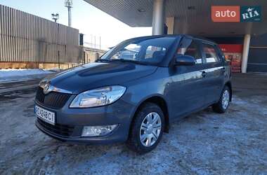 Хетчбек Skoda Fabia 2011 в Сумах