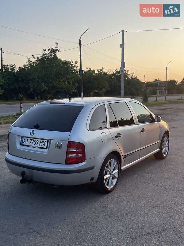 Универсал Skoda Fabia 2001 в Монастырище