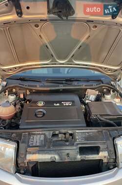 Универсал Skoda Fabia 2001 в  фото 4 Универсал Skoda Fabia 2001 в