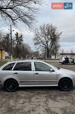 Универсал Skoda Fabia 2001 в  фото 7 Универсал Skoda Fabia 2001 в