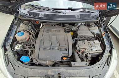 Универсал Skoda Fabia 2010 в 