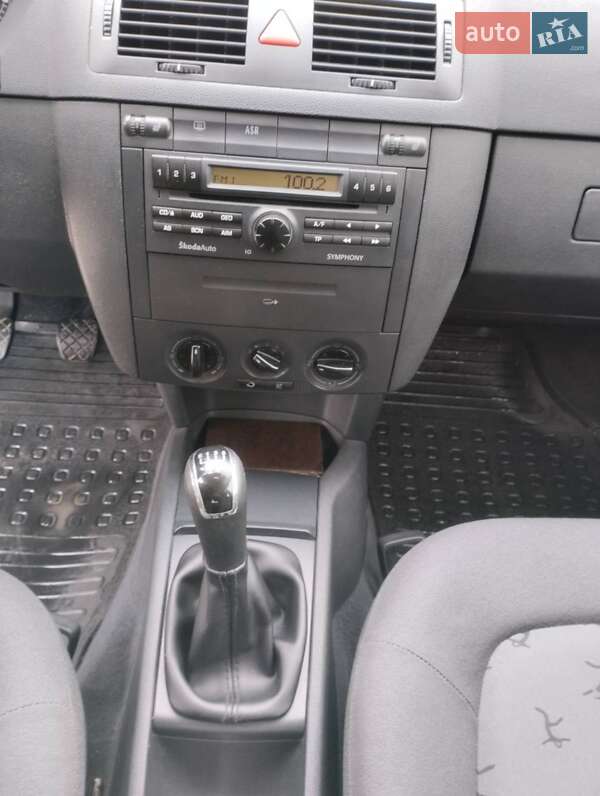 Універсал Skoda Fabia 2001 в Шаргороді