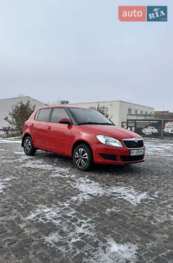 Хэтчбек Skoda Fabia 2013 в Полтаве