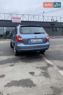 Универсал Skoda Fabia 2009 в 