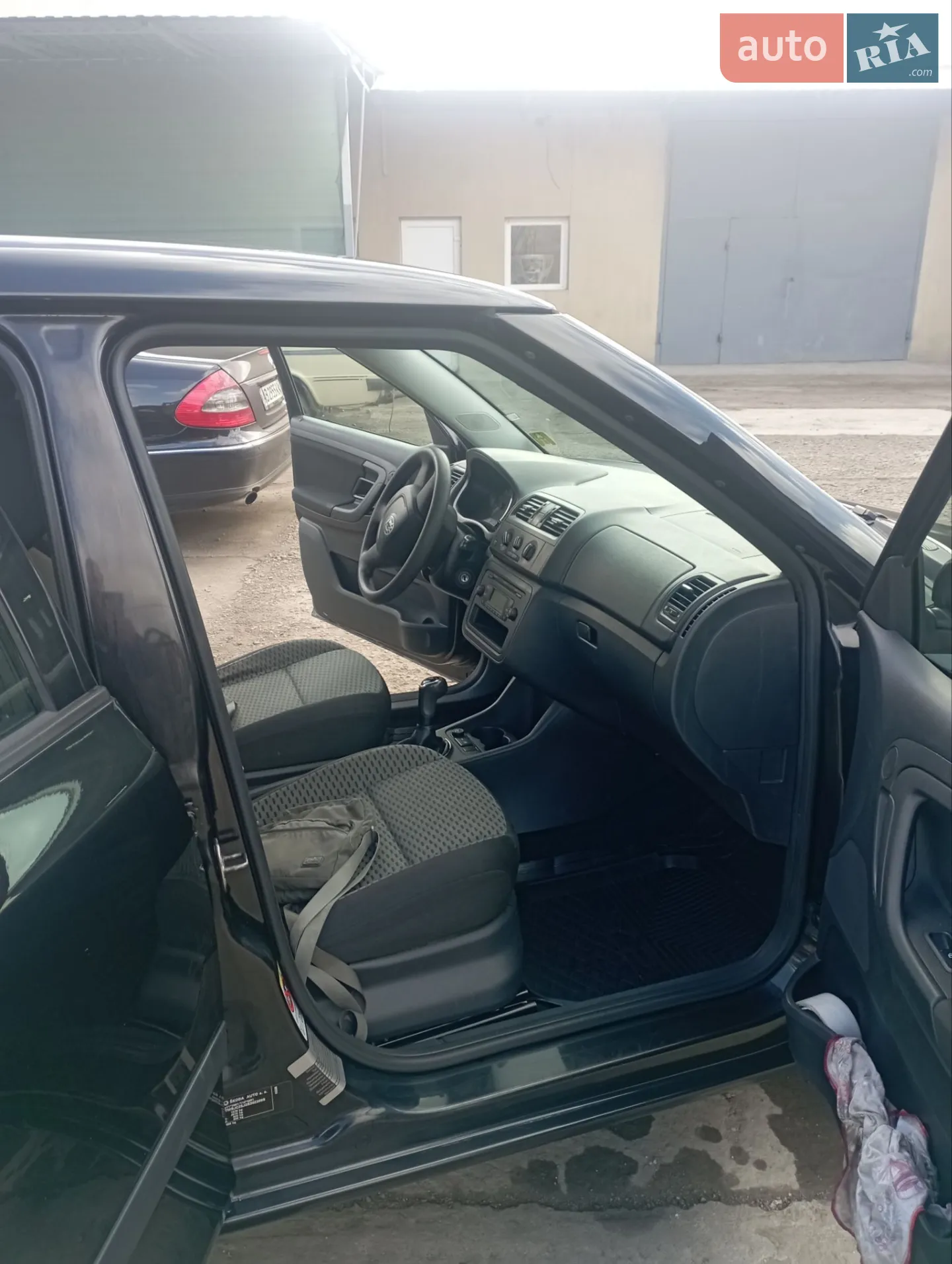 2010 Skoda Fabia - мініатюра 7