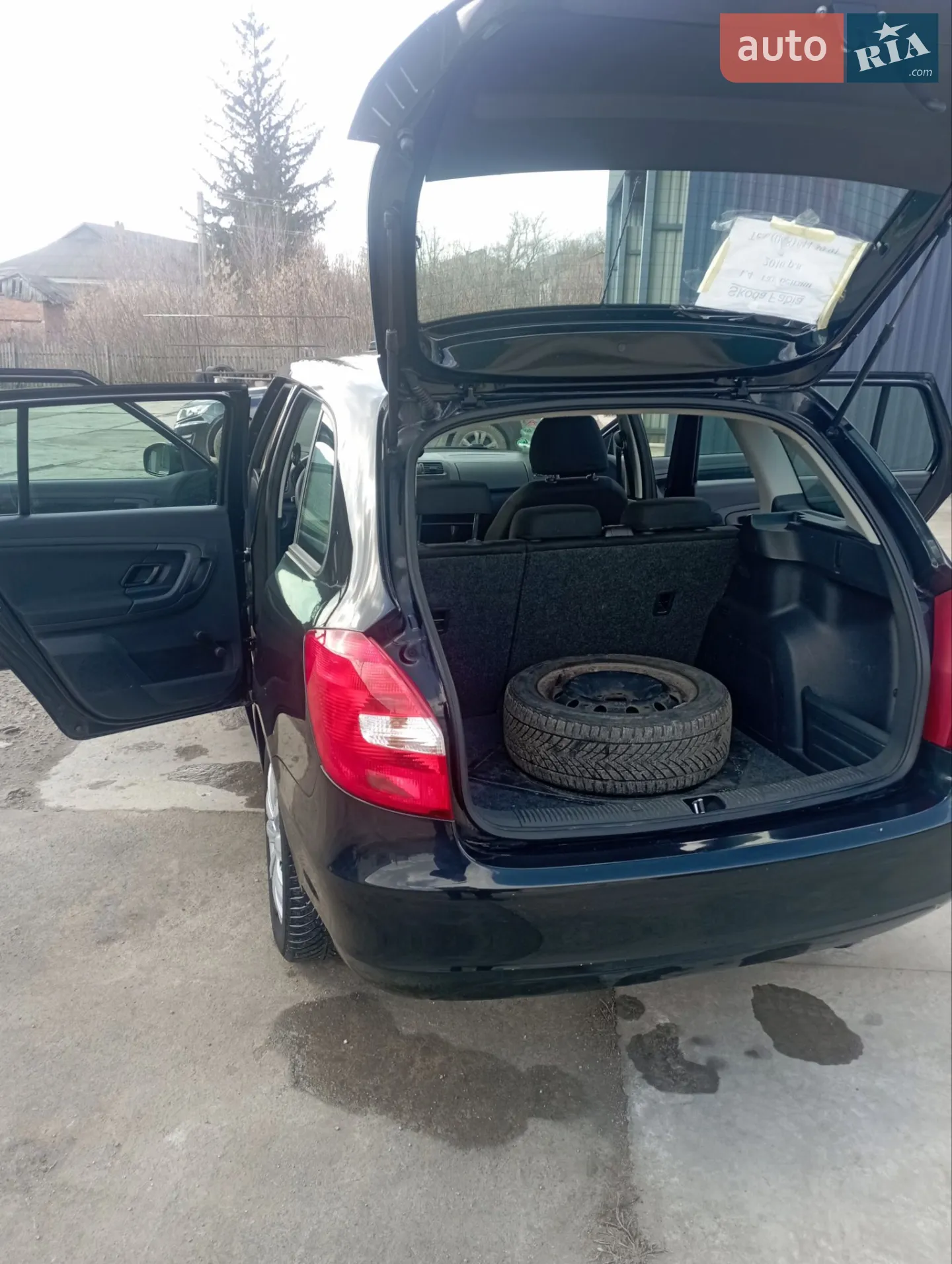 2010 Skoda Fabia - мініатюра 4