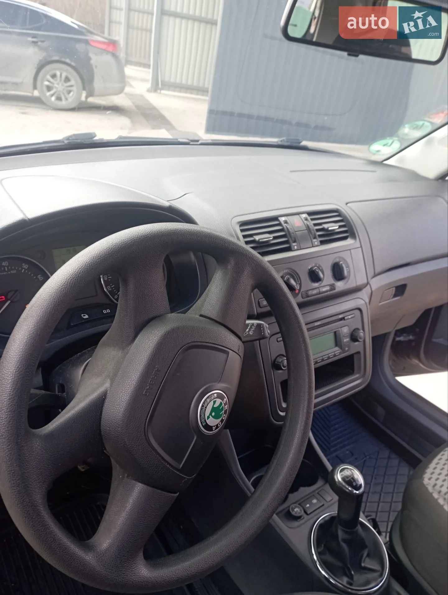 2010 Skoda Fabia - мініатюра 13