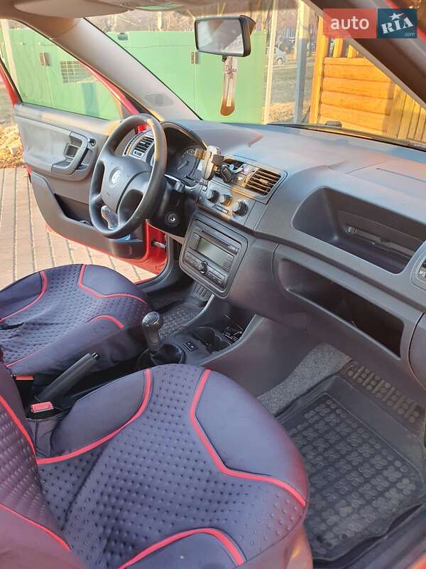 Універсал Skoda Fabia 2008 в Чернівцях
