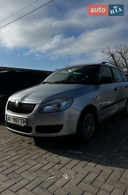 Универсал Skoda Fabia 2008 в Днепре