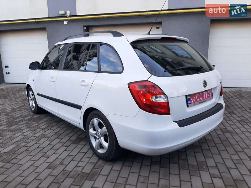 Універсал Skoda Fabia 2010 в Коломиї