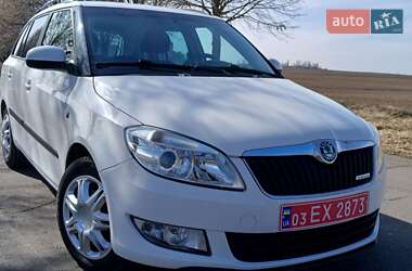 Универсал Skoda Fabia 2011 в Ровно