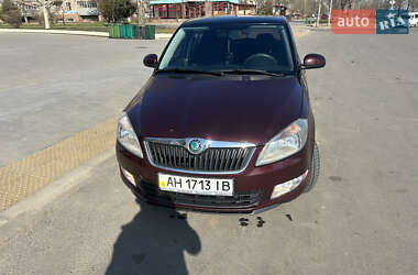 Хэтчбек Skoda Fabia 2012 в 