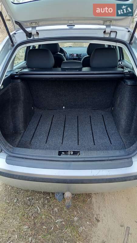 Универсал Skoda Fabia 2003 в Городке