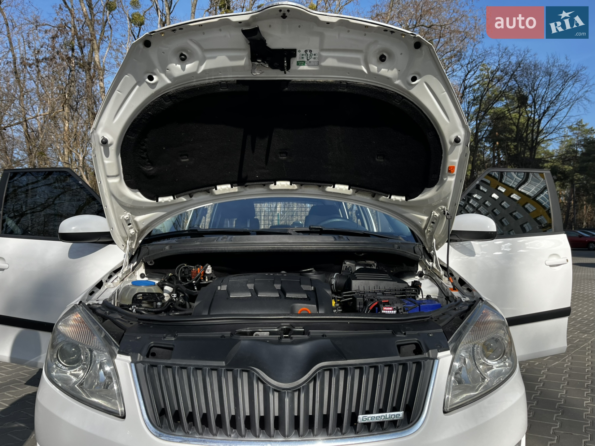 2012 Skoda Fabia - мініатюра 4