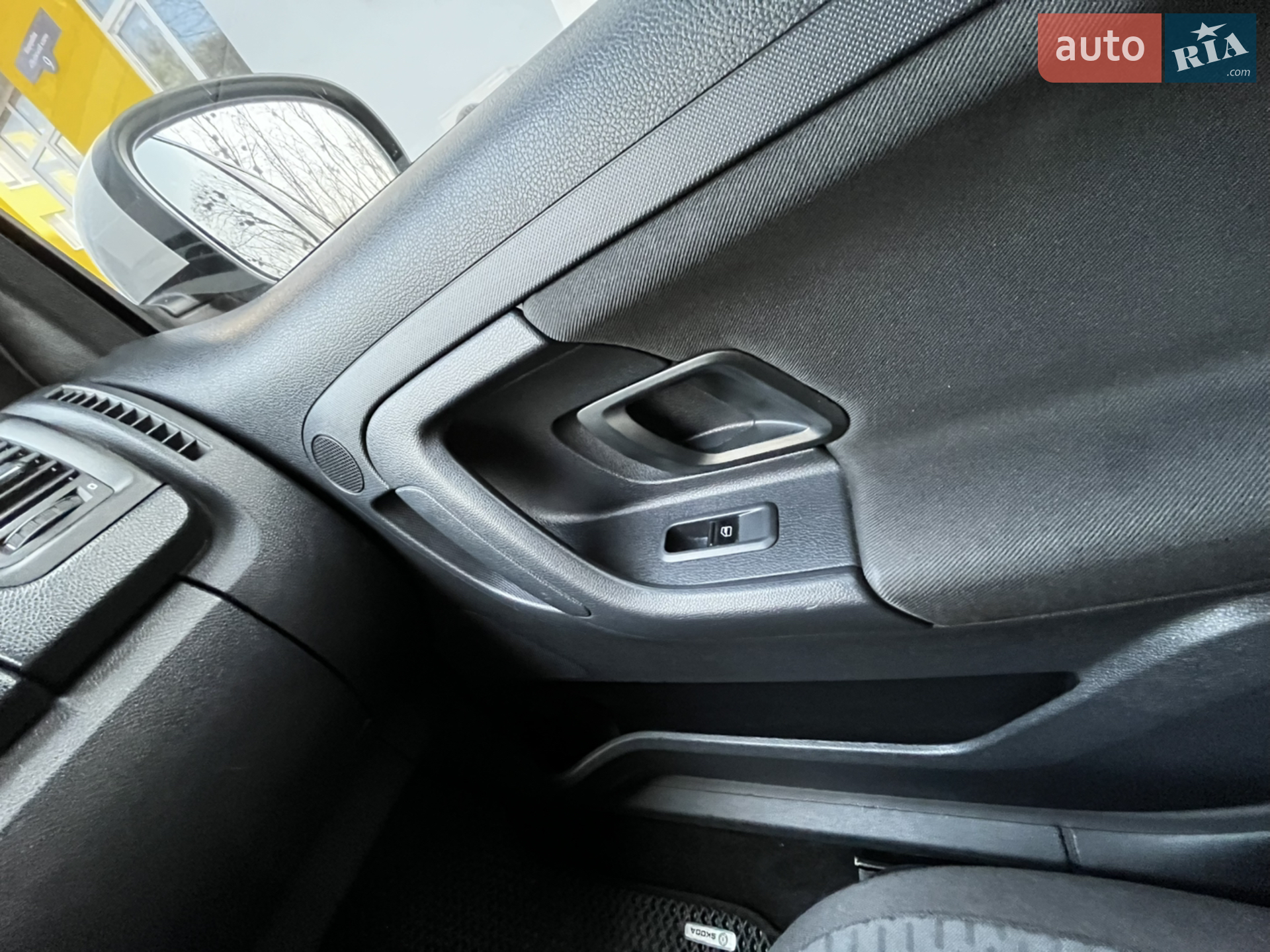 2012 Skoda Fabia - мініатюра 30