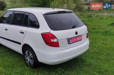 Універсал Skoda Fabia 2011 в Збаражі