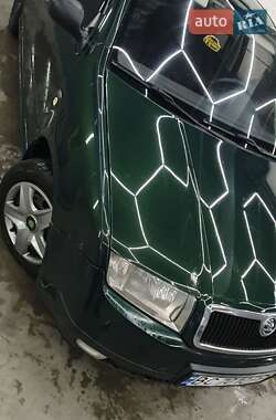 Хэтчбек Skoda Fabia 2001 в 