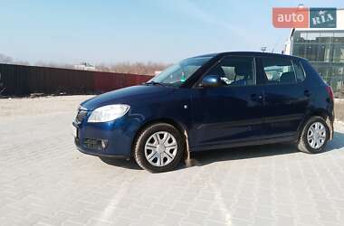 Хэтчбек Skoda Fabia 2008 в Тернополе