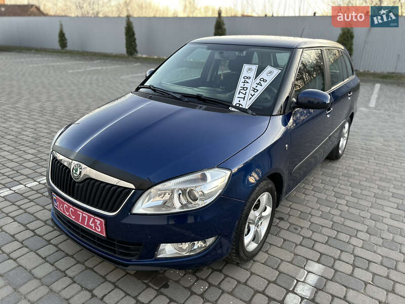 Універсал Skoda Fabia 2010 в Івано-Франківську