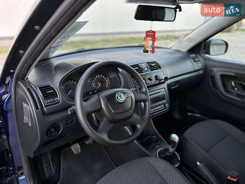 Універсал Skoda Fabia 2010 в Івано-Франківську